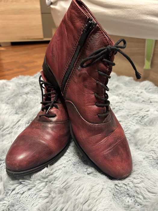 Обувки от естествена кожа