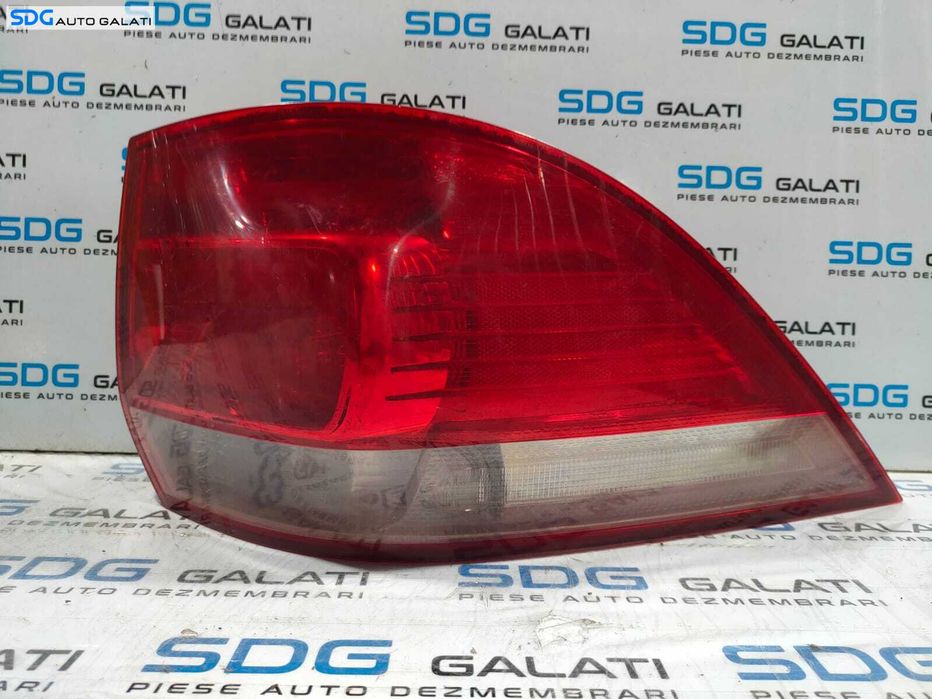 Stop Lampa Tripla Dreapta Volkswagen Golf 5 Break Combi 2004 - 2008 Cod 1K9945096D 1K9945112A [L4970]