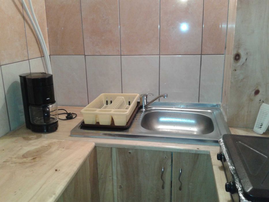 Schimb,Vând garsonieră în BĂILE HERCULENE  garsonieră,apa în TIMIȘOARA