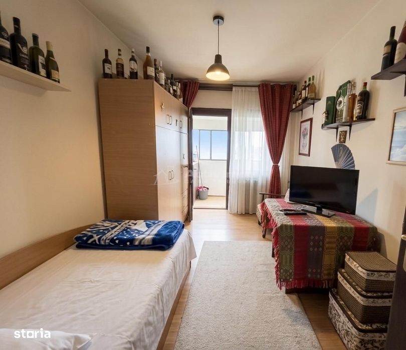 Imobil cu 3 apartamente - 270 mp construiti - langa Palatul Baroc – lo