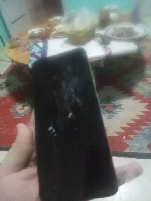 Poco c75 при зарядке сгорела