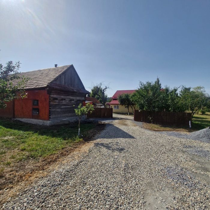 Casă 400 m² cu teren 18.000 m², Hodoșa – Harghita | Mobilată, renovată