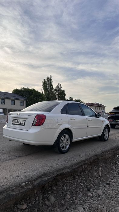 Lasetti 1.6 xolati ideal