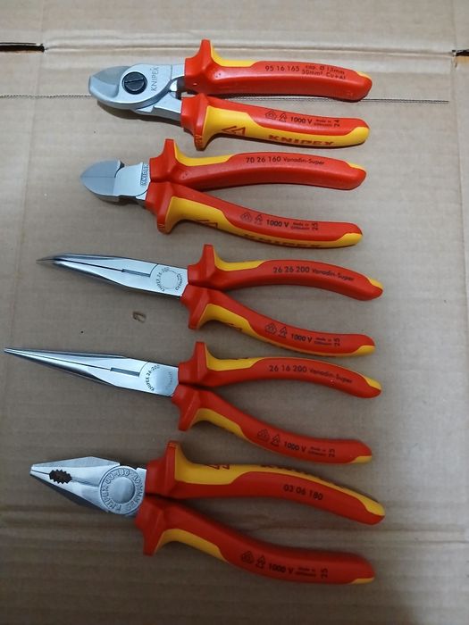 Set profesional  Knipex VDE  5 pcs