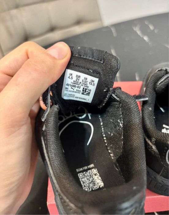 Adidasi Puma copii marimea 21