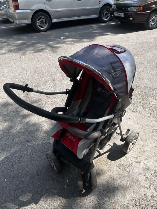 Коляска детская прогулочная