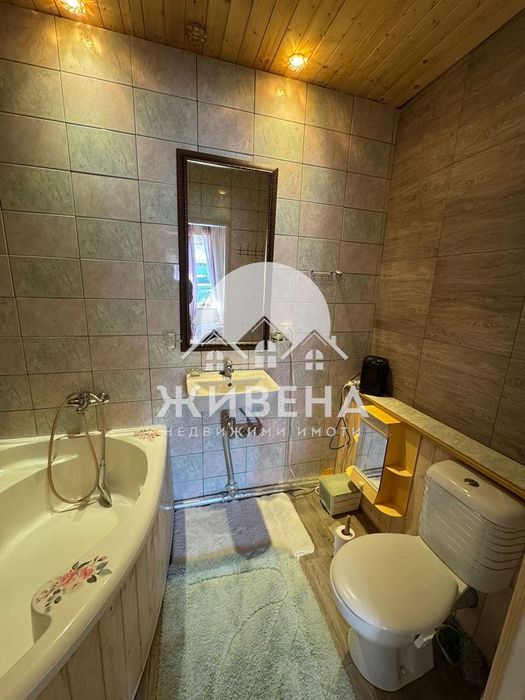 Продава се Къща в с. Царичино, Област Добрич - 192 кв.м за 808 €/кв.м - Снимка #8