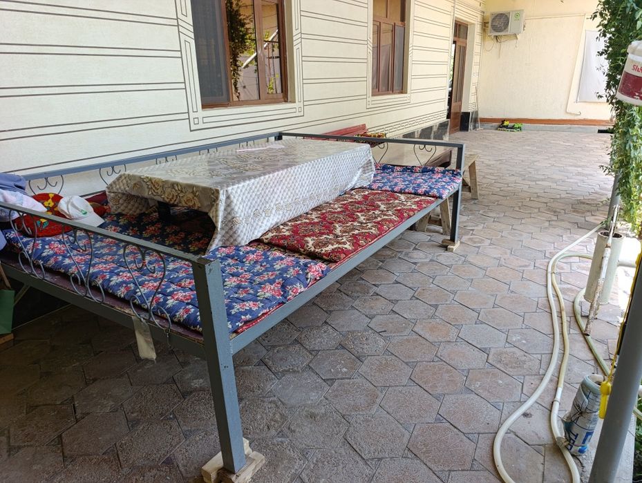 Темир крават сотилади размер 2 га 3 холати ало