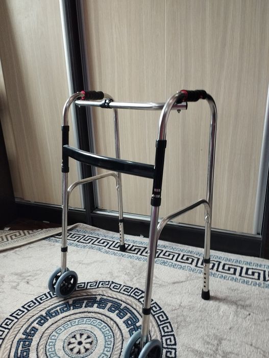 Ходунок сотилади