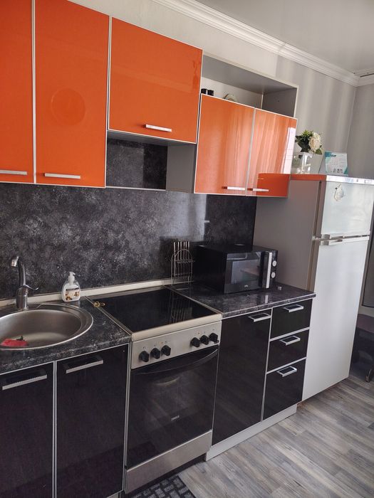 Сдадим 3 ком квартиру на долги срок