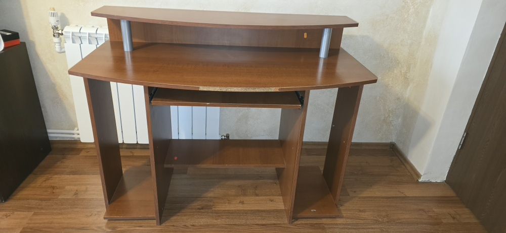 Birou Mobexpert din material pal folosit