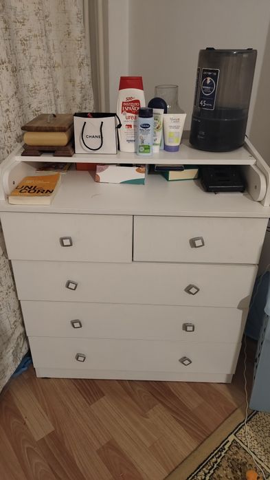 Продам пеленальный столик