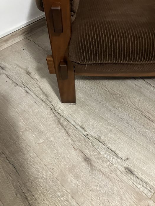 Fotoliu lemn tapitat