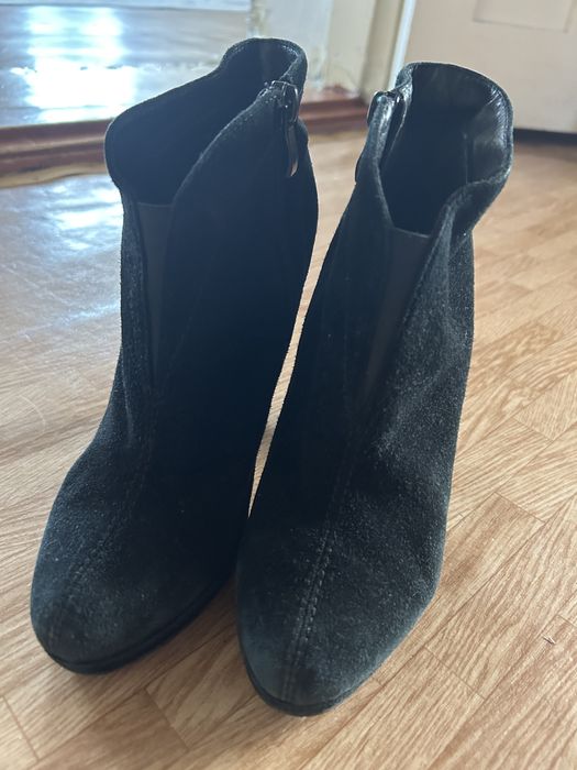 Продам обувь весенняя осенняя