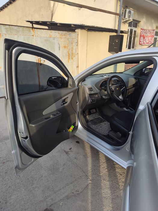 Chevrolet Cobalt 2023 — 4