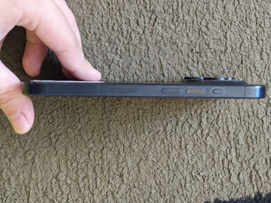 iPhone 15 pro 128G
