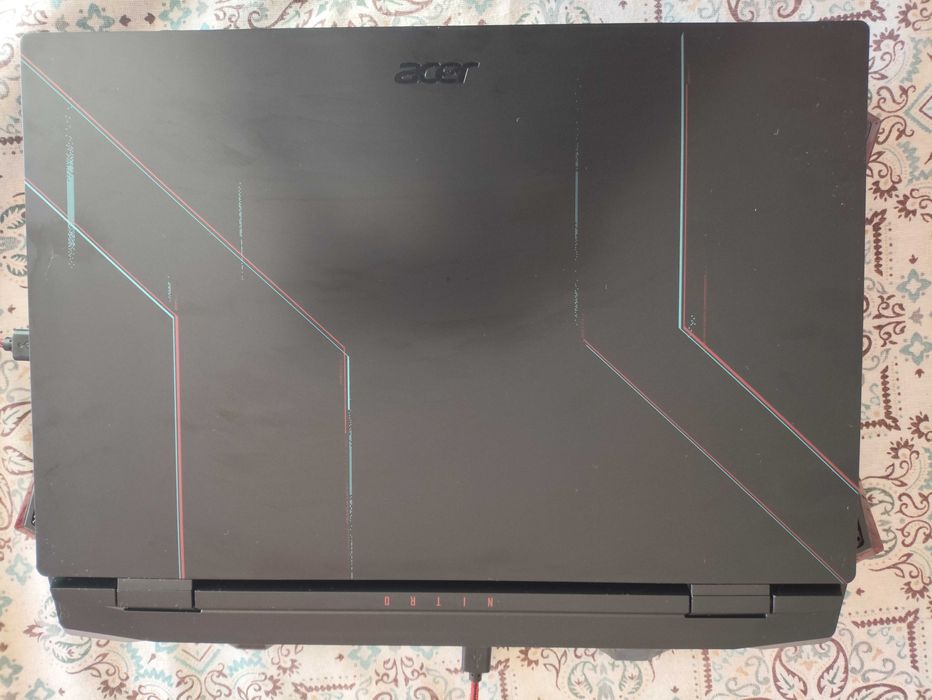 Лаптоп-Acer Nitro 5
