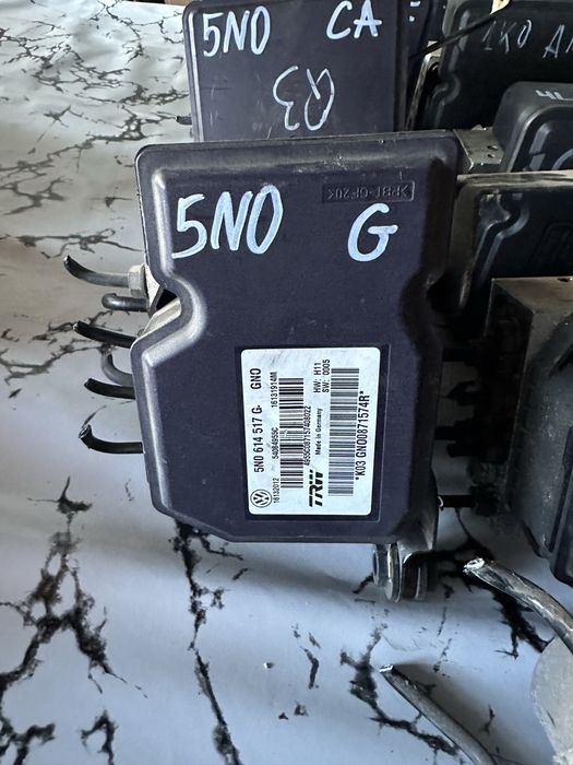 ABS помпа модул Абс за Audi Vw Tiguan tdi tfsi Q3 5N0614109 G