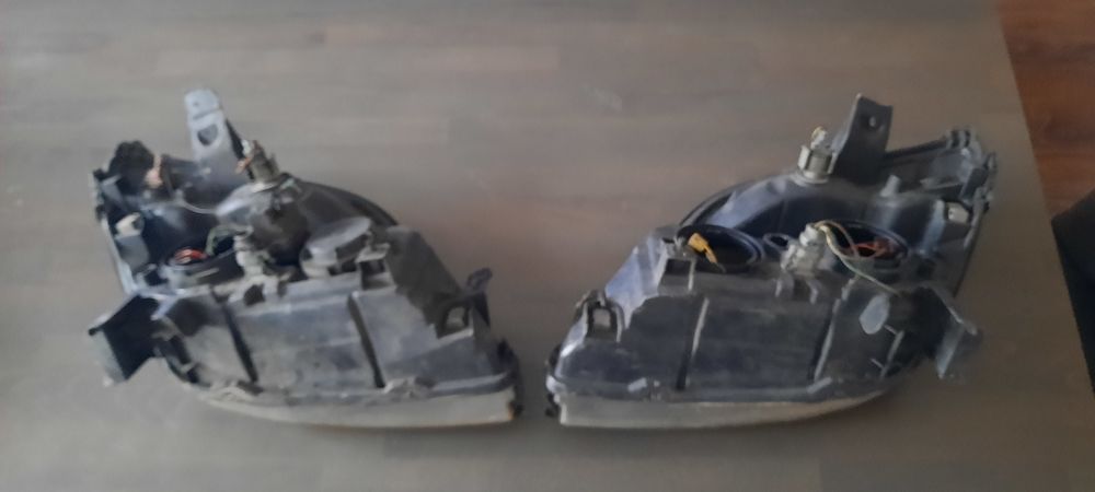 Renault Scenic - оригинални фарове