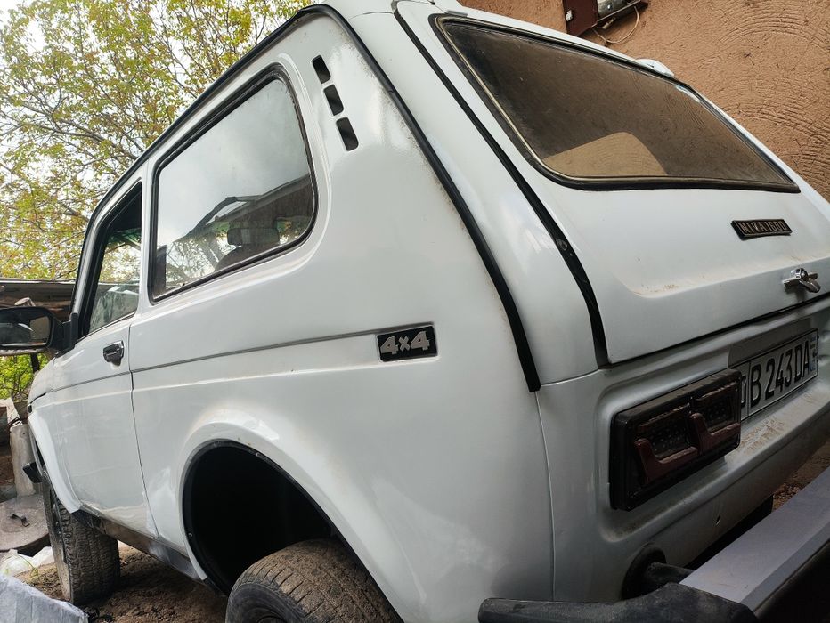 Niva 1983 yil ..