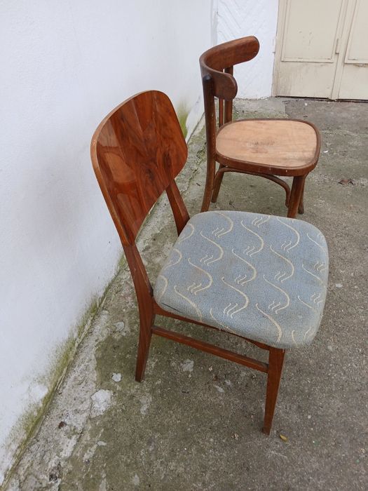 Scaune frumoase vitange .