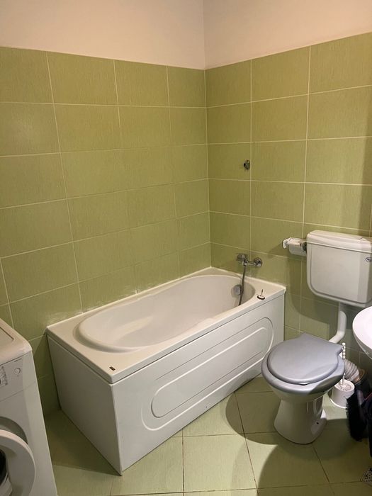 Inchiriez garsoniera la 7 minute de metrou Dimitrie Leonida