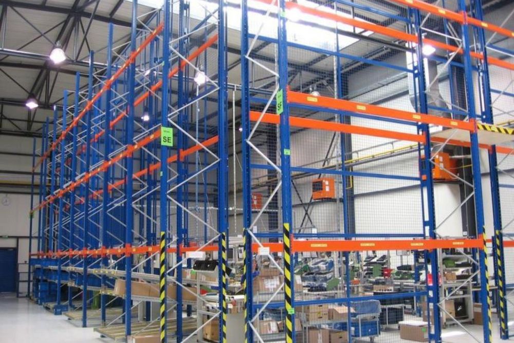 Rafturi metalice industriale pentru depozitare euro paleti