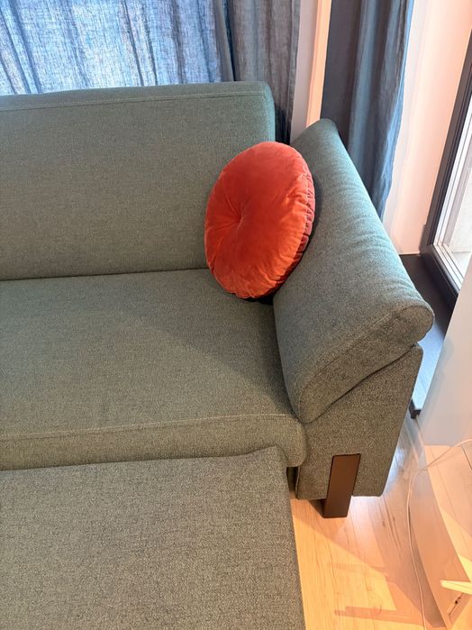 Vand canapea extensibila