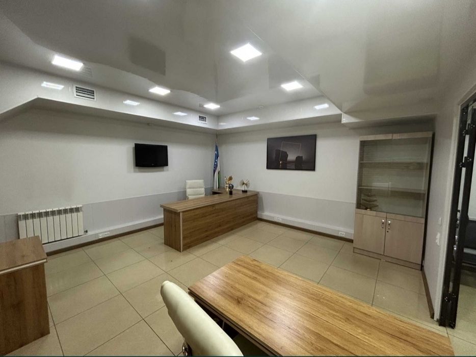 Аренда Офиса 190 м2. Бизнес центр подвал на Ц-6! Первая линия. Срочно!