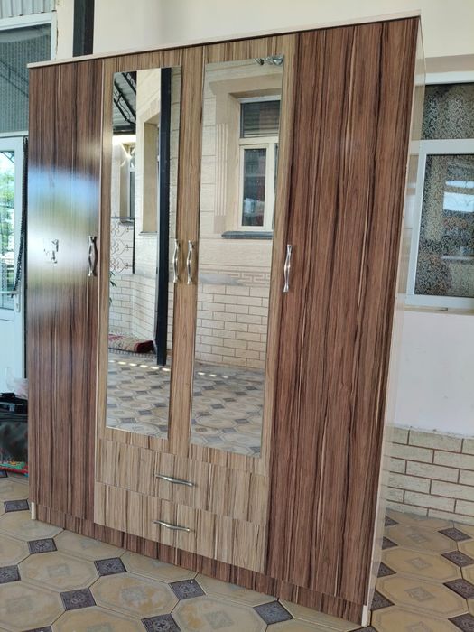 Шкаф для одежды. Шифонер.