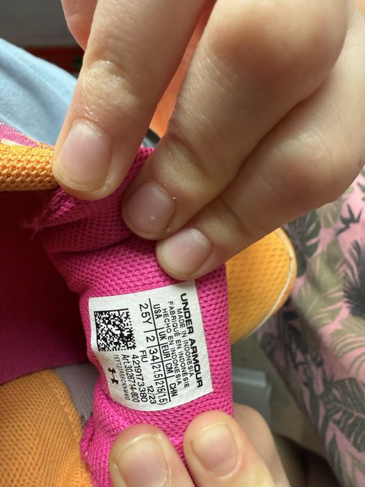 Детски маратонки Under armour 34