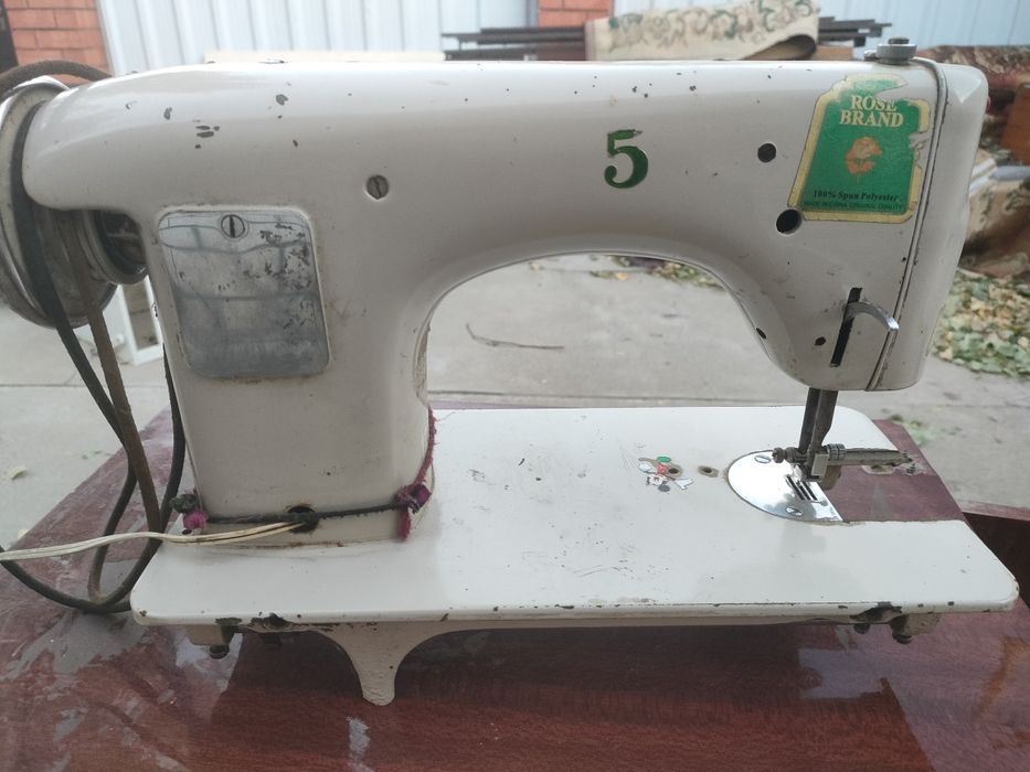 Германский швейная машинка сатылады