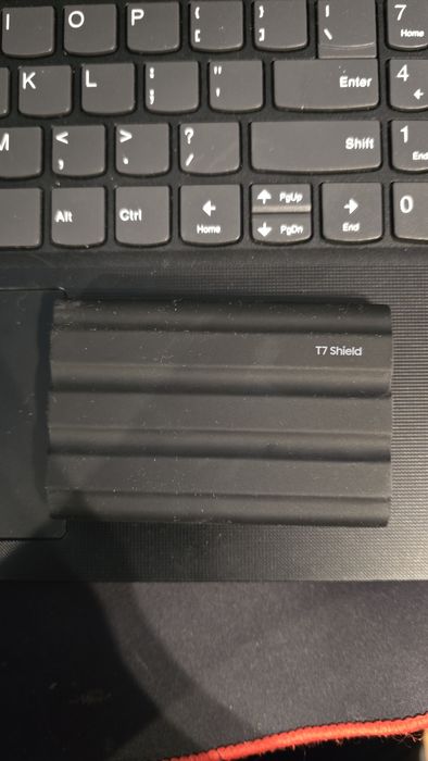 Samsung T7 Shield SSD extern 2TB