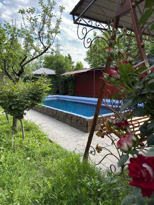 Ideal dacha: basseyn, banya. Farg'ona markaziga 8 daqiqa