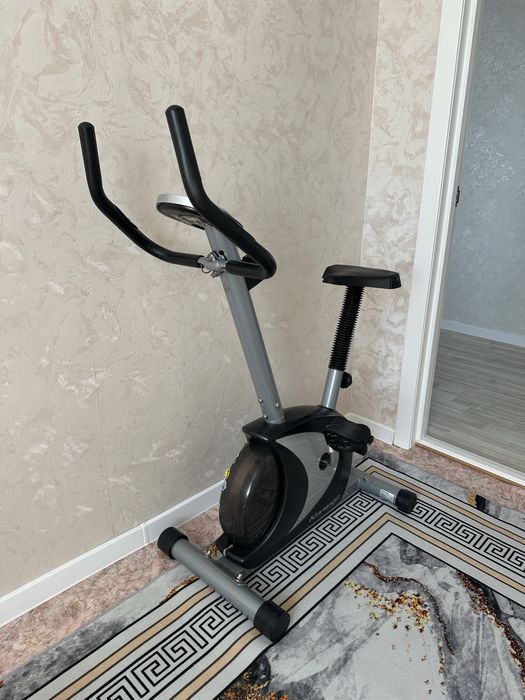 Велотренажер в отличном
