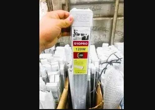 Светильник 120 см. на освещение