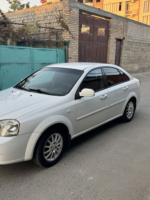 Продаётся Ласетти