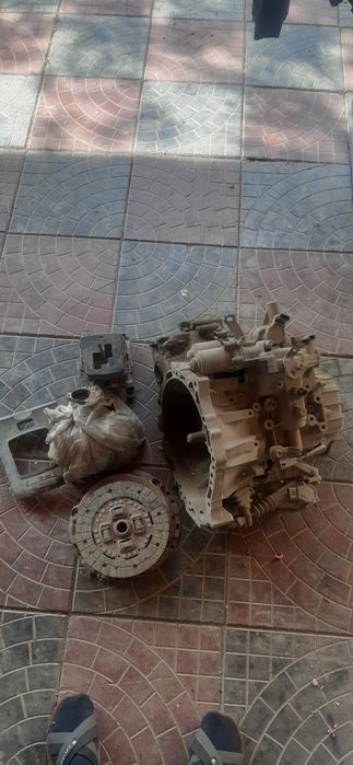 Коробка робот для тойоты короллы  150кузов