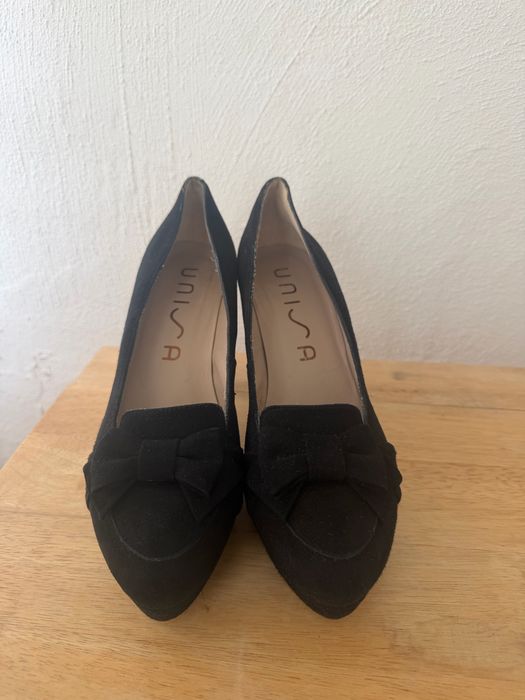 Pantofi piele intoarsa Unisa