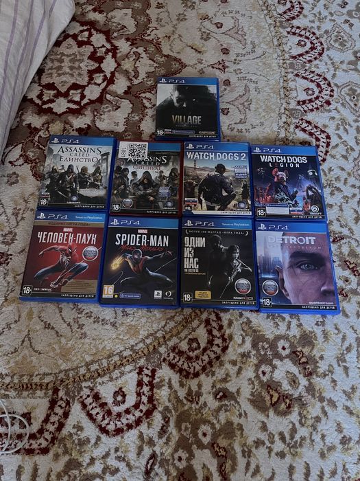 Продаю Playstation 4