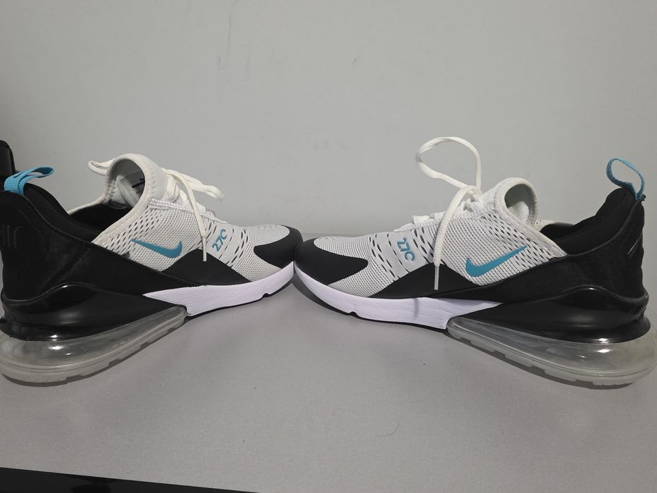 Nike Air Max 270