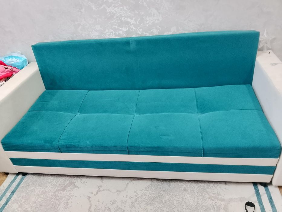 Диван сатылады состояние жаксы