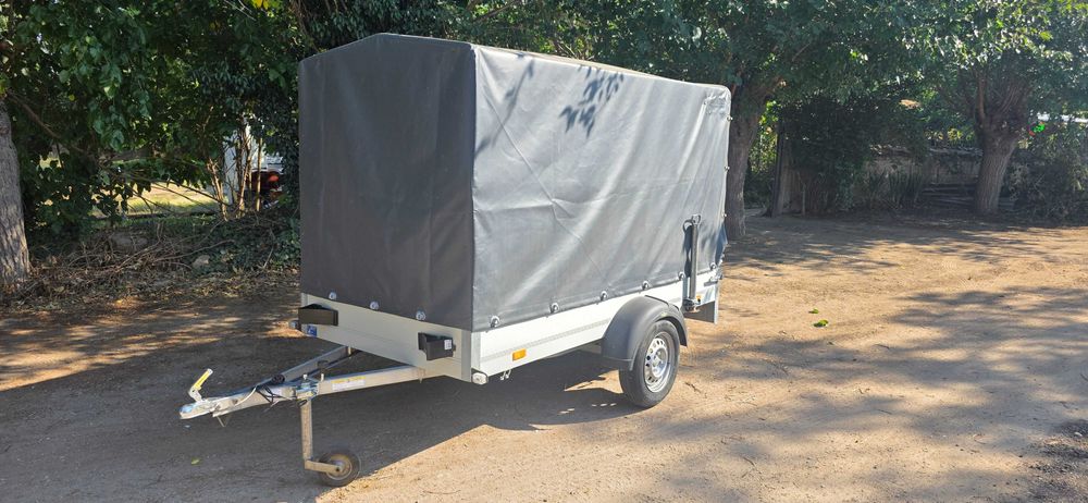 Продавам Ремърке Humbaur 750кг