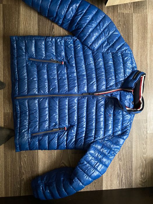 Geaca Tommy Hilfiger noua