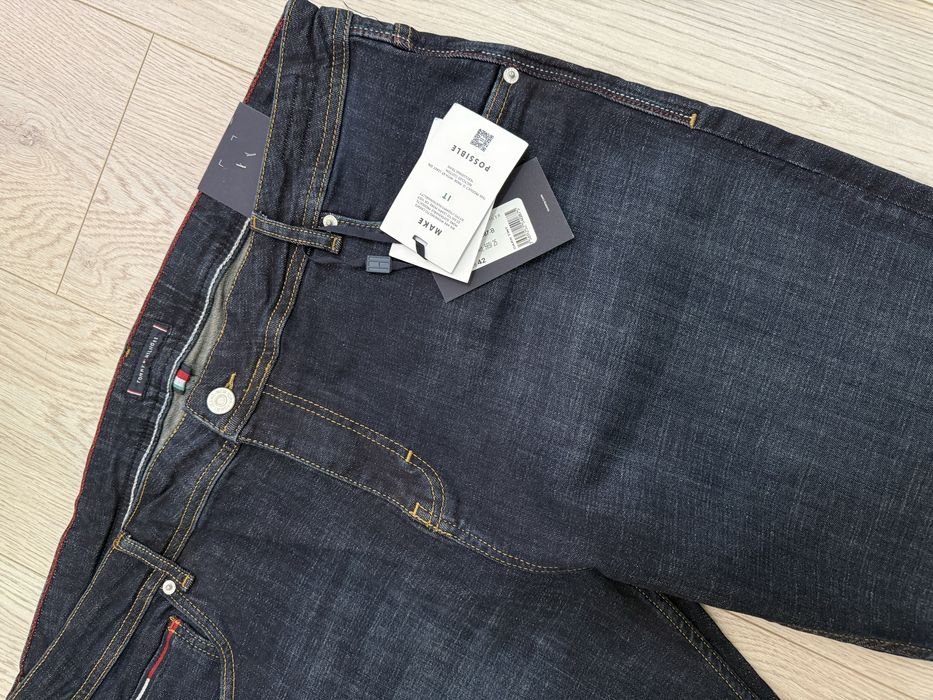 Blugi Tommy Hilfiger