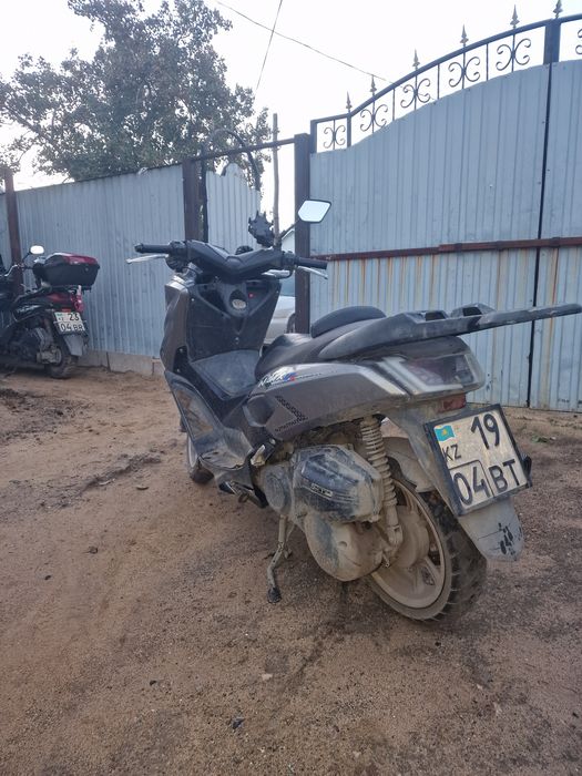 Скутер N max 150 к