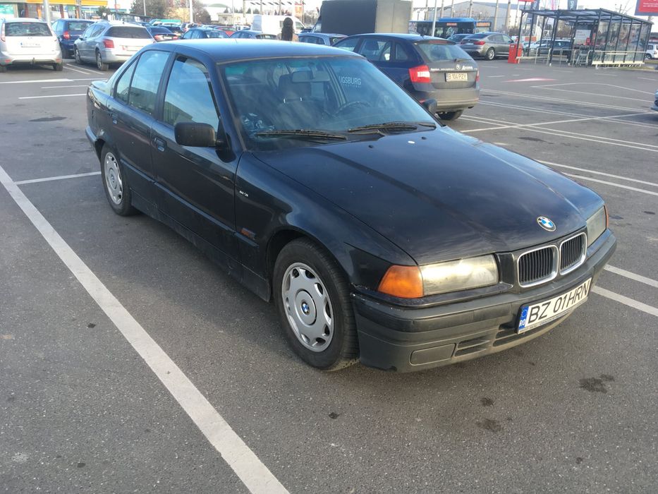 BMW 3 Series 1994 — imagine 3