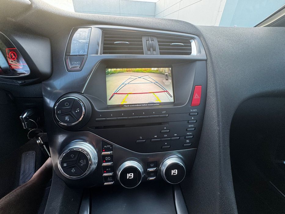 Citroen DS5 2.0 HDi 180cp