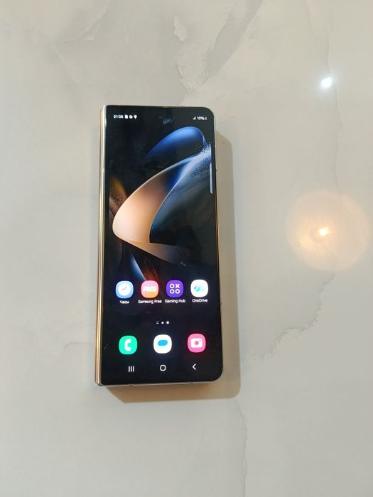 Samsung Z Fold 4