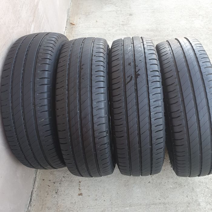 Anvelope 195 70 15 C Michelin
